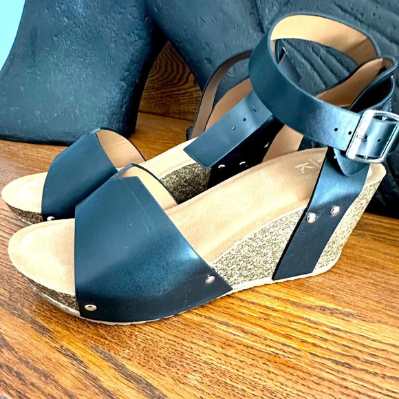 Yoki Shoes - YoKi Wedges, size 9, never worn!